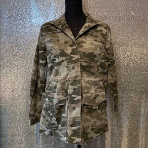 Universal Thread Camo jacket in XS